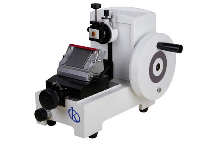 Microtome Handbook YR420